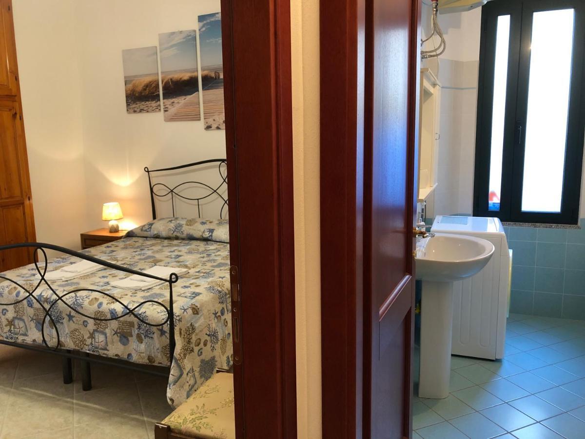 Cala Gonone - Casa Della Pineta Apartment Luaran gambar